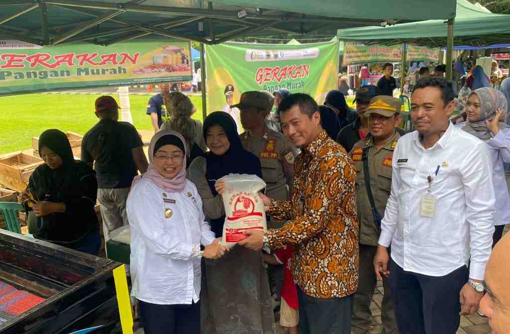 Antisipasi Lonjakan Harga Jelang Libur Panjang, Pemkab Batang Gelar Pasar Murah