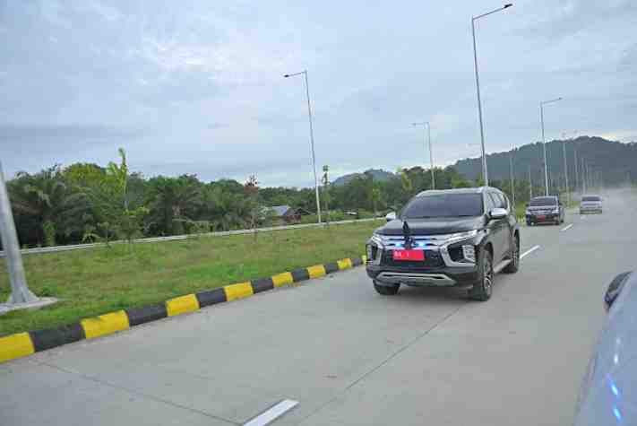 Gubernur Mahyeldi Nilai Tol Padang-Sicincin Bisa Menjadi Solusi Kemacetan
