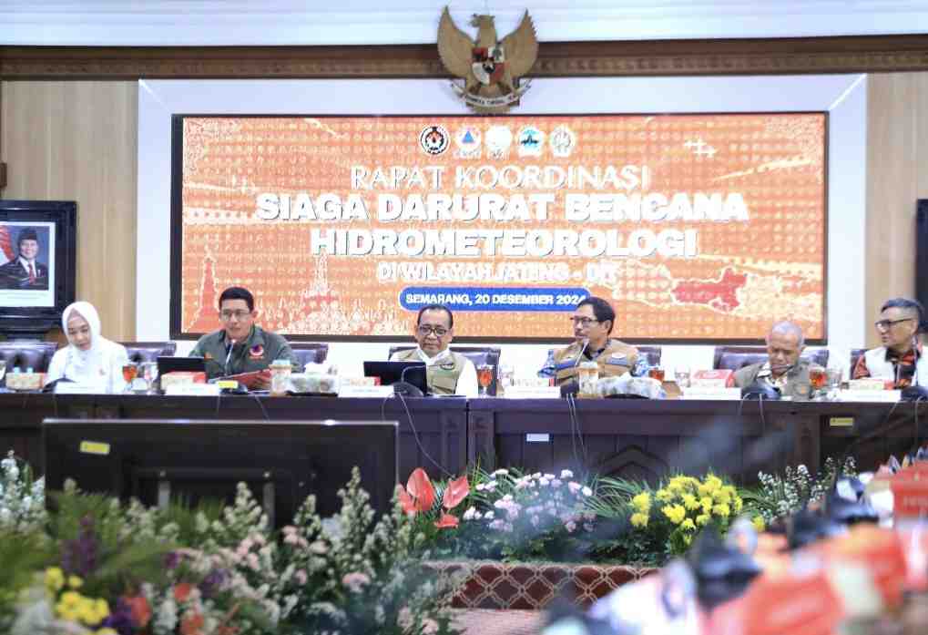 Kesiapsiagaan Jelang Nataru, Kepala BNPB Sambangi Jateng dan Yogyakarta
