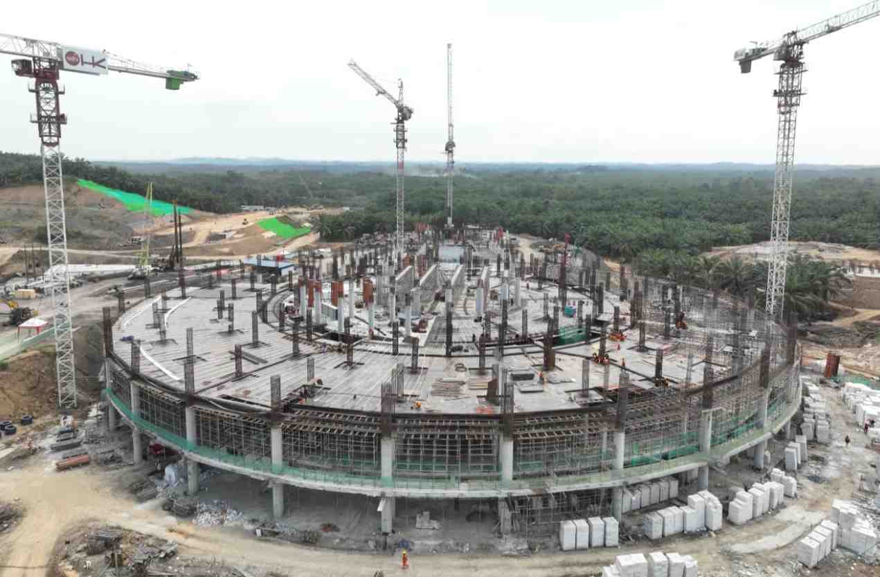 Wamen PU Targetkan Pembangunan Masjid Negara IKN Fungsional 2025