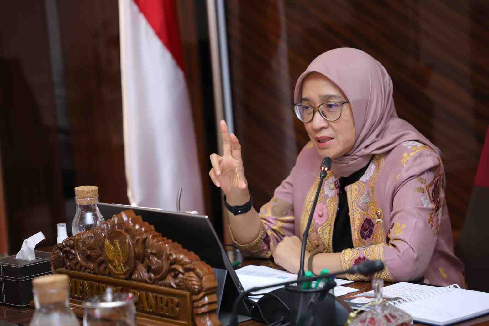 Menteri PANRB Pastikan Pelayanan Publik Tetap Berjalan selama Libur Nataru