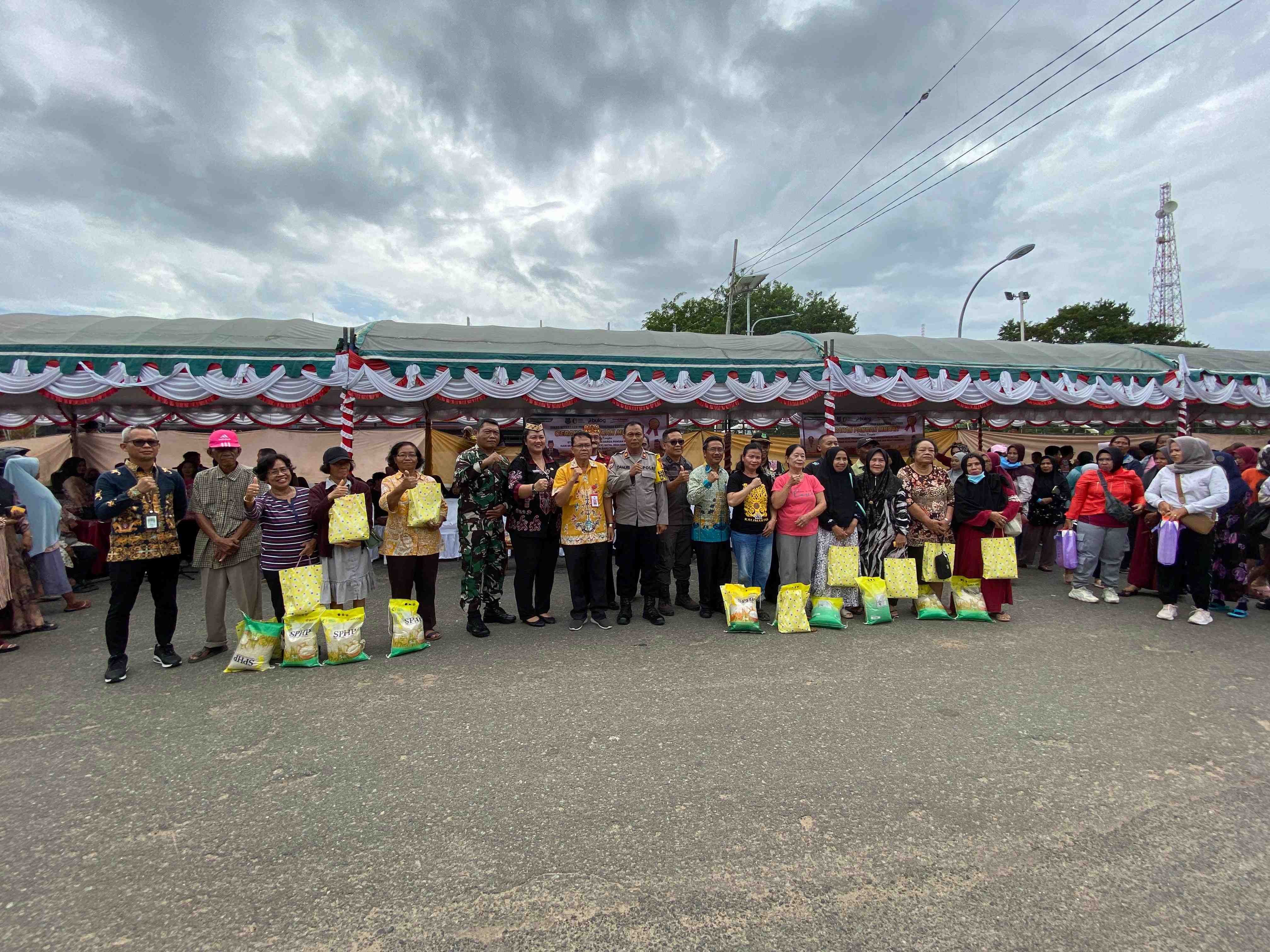 Gerakan Pangan Murah Sambut Nataru di Kapuas