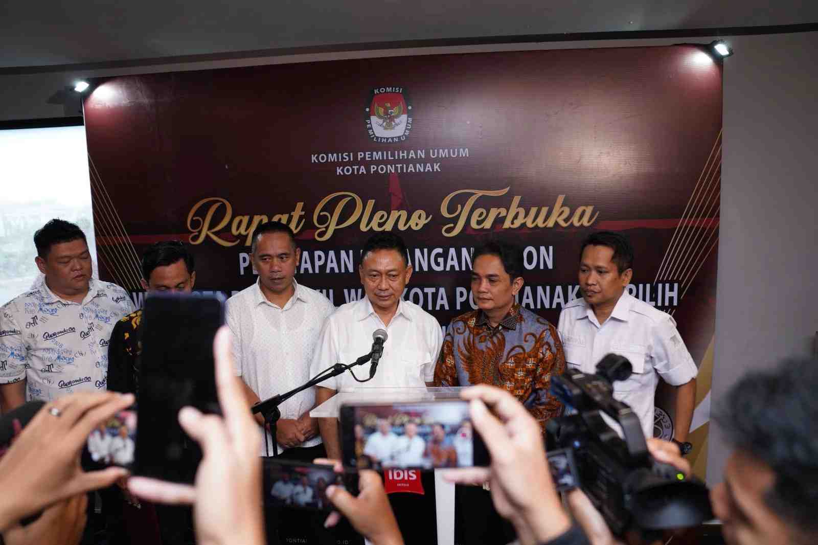 Edi Kamtono-Bahasan Resmi Ditetapkan sebagai Wali Kota dan Wakil Wali Kota Pontianak Periode 2025-2030