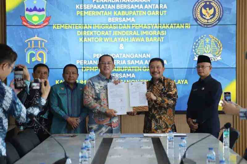 Buka Pelayanan Paspor, Pemkab Garut Jalin Kerja Sama dengan Kementerian Imipas