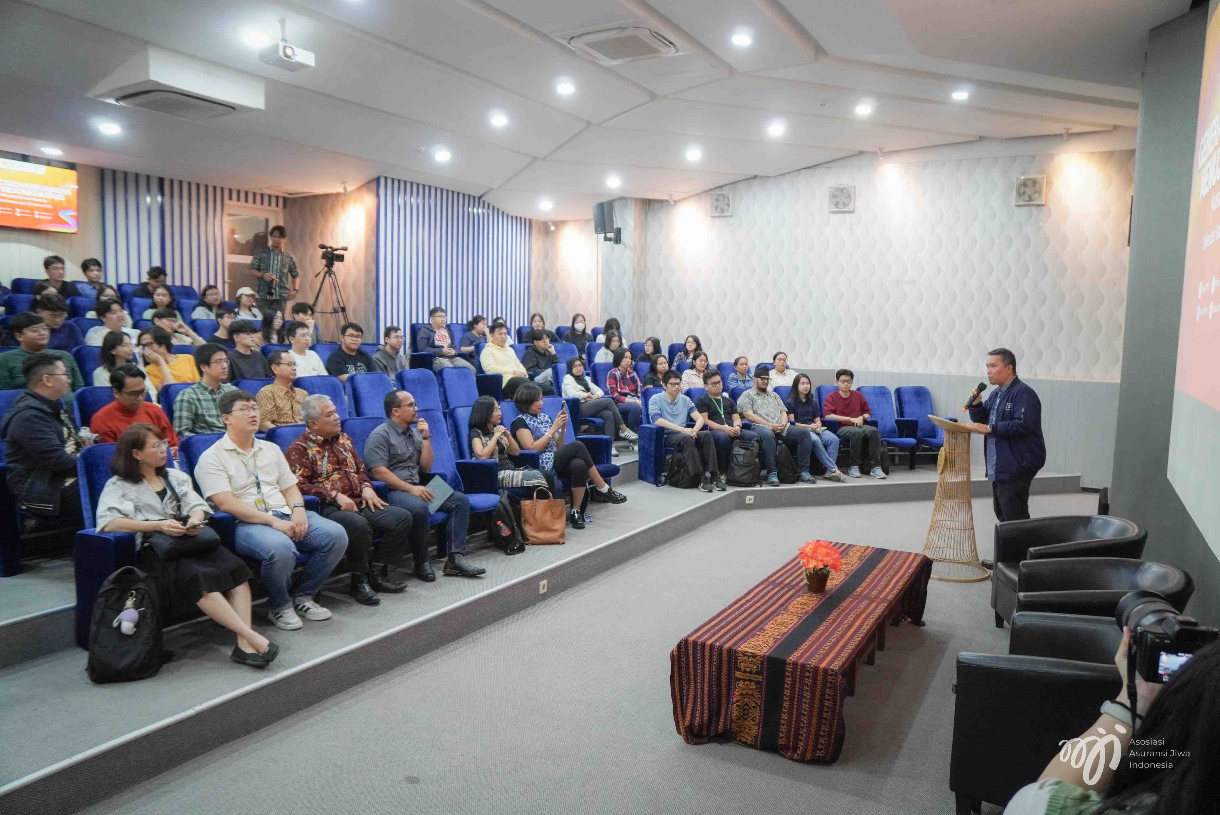 AAJI Tingkatkan Literasi Keuangan Generasi Muda di Bandung