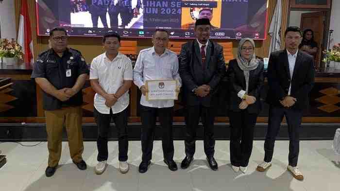 KPU Tetapkan Tauhid Soleman - Nasri Abubakar Jadi Wali Kota dan Wakil Wali Kota Ternate Terpilih