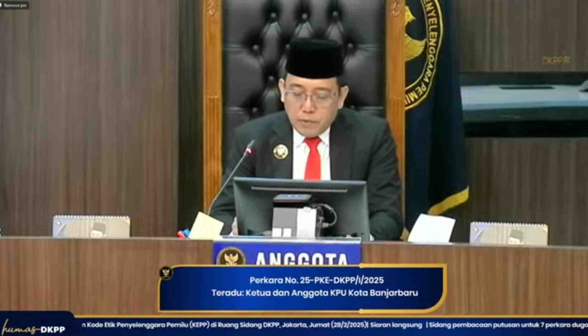 Pelanggaran Kode Etik, DKPP Berhentikan Empat Komisioner KPU Banjarbaru