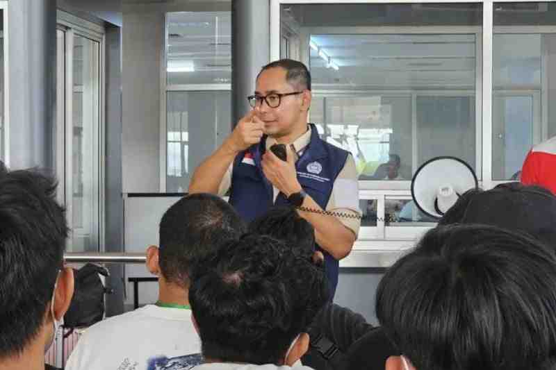 Kemlu Kembali Berhasil Pulangkan Ratusan WNI dari Myanmar