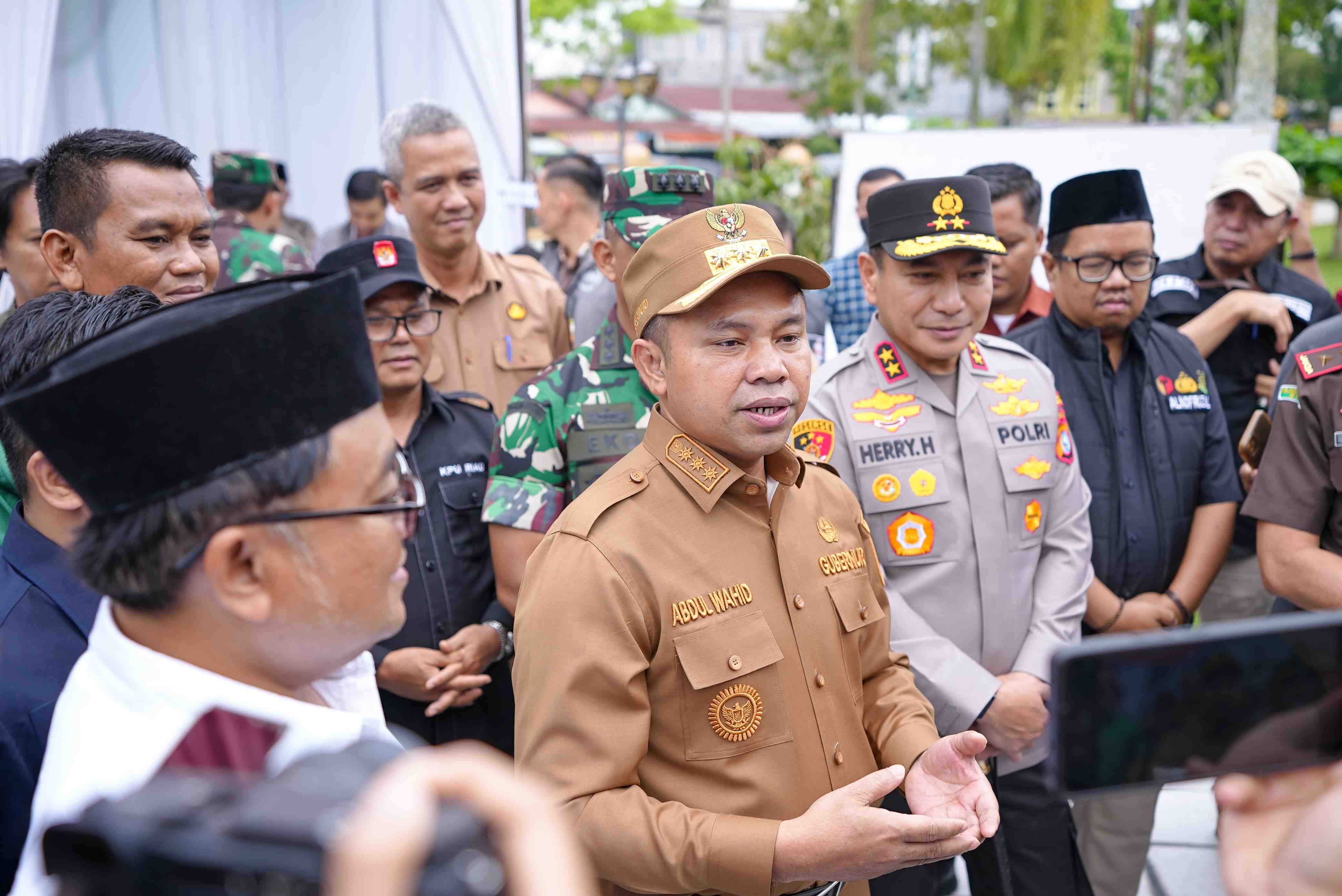TPS Khusus RSUD Siak Disambut Antusias, Gubernur Riau: Ini Bukti Demokrasi Terlayani
