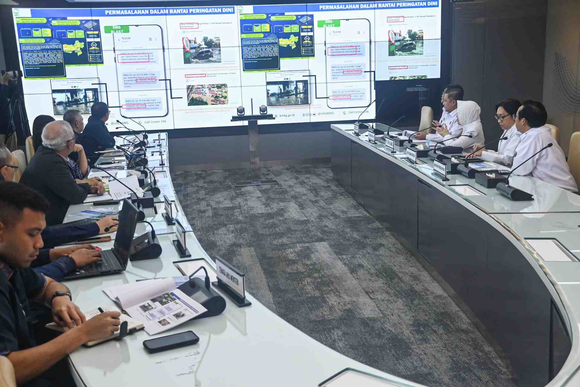 [SIARAN PERS] Kemkomdigi-BMKG Perkuat Sistem Peringatan Dini untuk Hadapi Cuaca Ekstrem