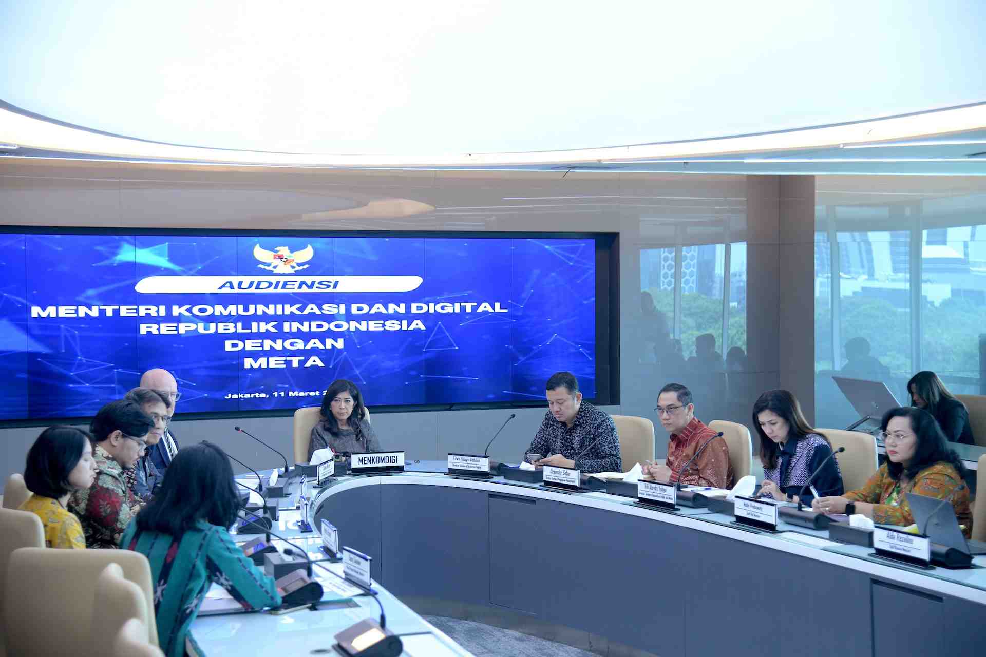 [SIARAN PERS] Menkomdigi: Platform Digital Harus Lebih Ketat dalam Lindungi Anak-anak Indonesia