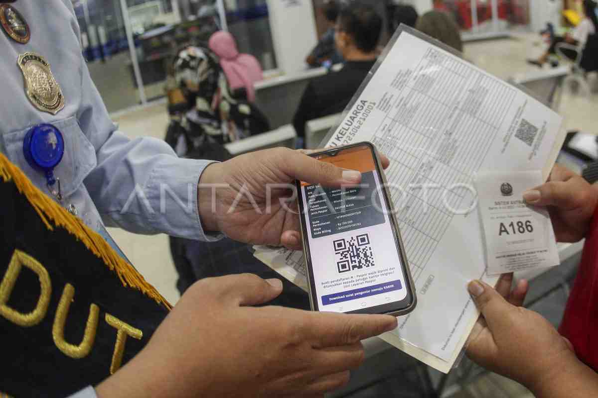 Dirikan Perusahaan Fiktif, Imigrasi Amankan Belasan WNA