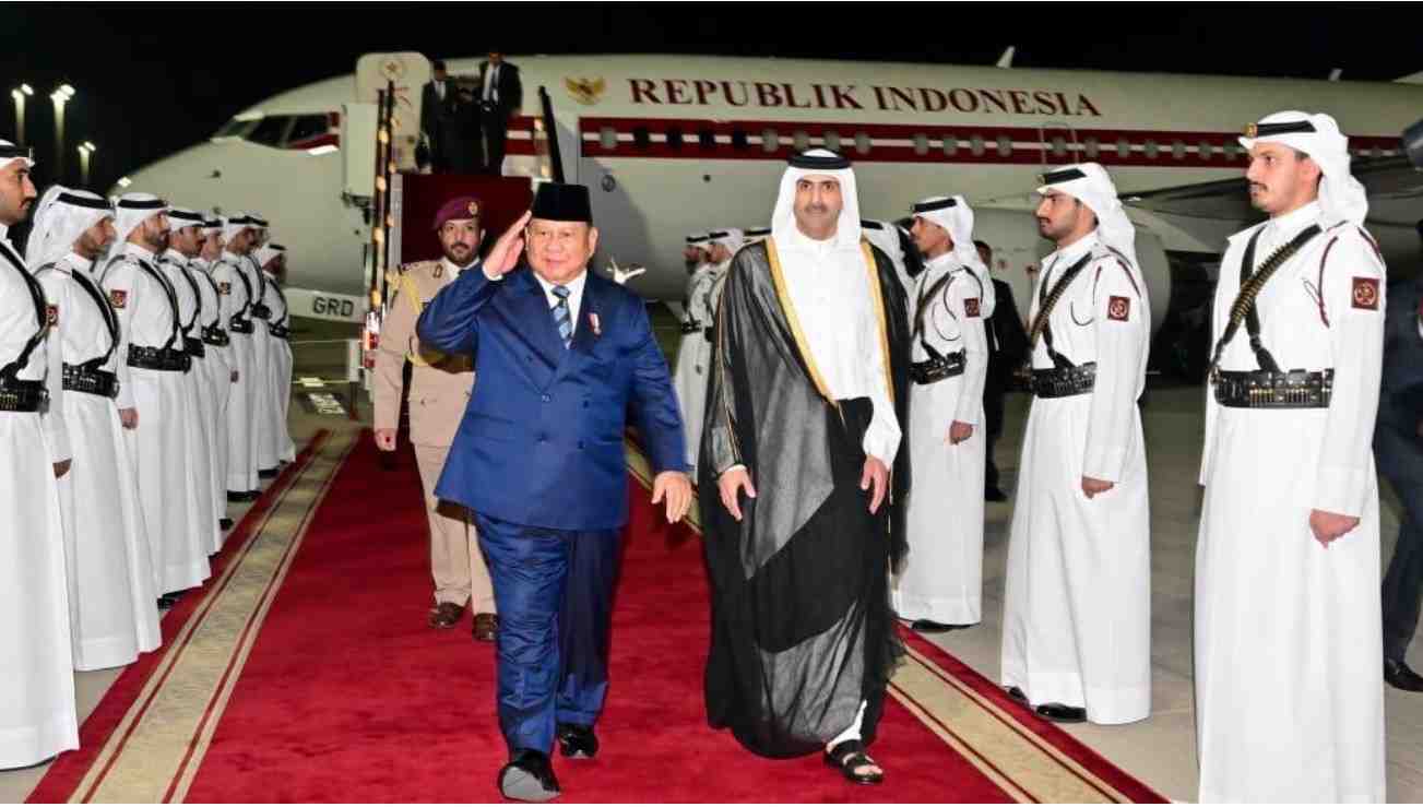Presiden Prabowo Tiba di Doha untuk Kunjungan Resmi