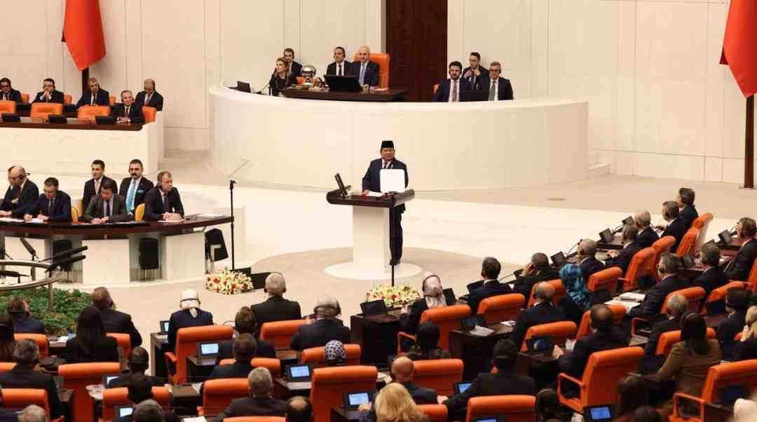 Presiden Prabowo di Parlemen Turkiye, Bicara Warisan Ottoman hingga Solidaritas untuk Palestina