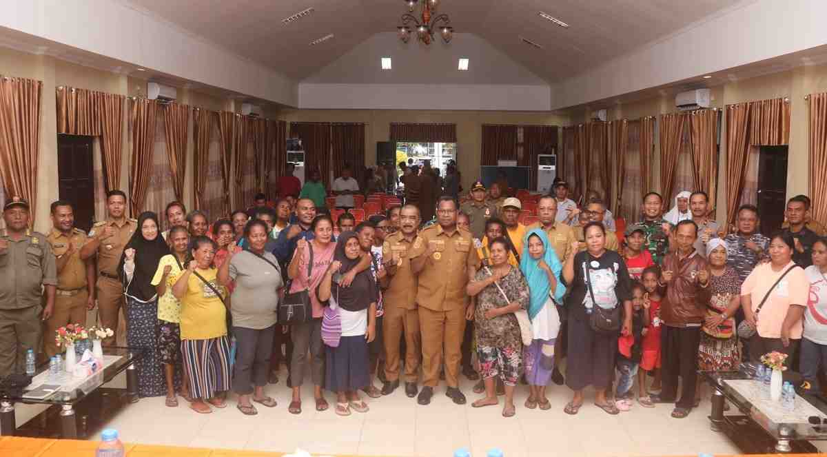 Bupati Raja Ampat Ajak Pedagang Lihat Relokasi Pasar sebagai Peluang Kesejahteraan