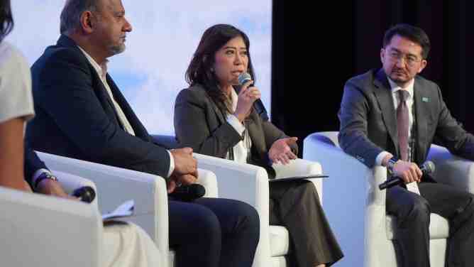[SIARAN PERS] Meutya Hafid di Dubai: Masa Depan AI Milik Semua Bangsa, Bukan Prerogatif Segelintir Negara