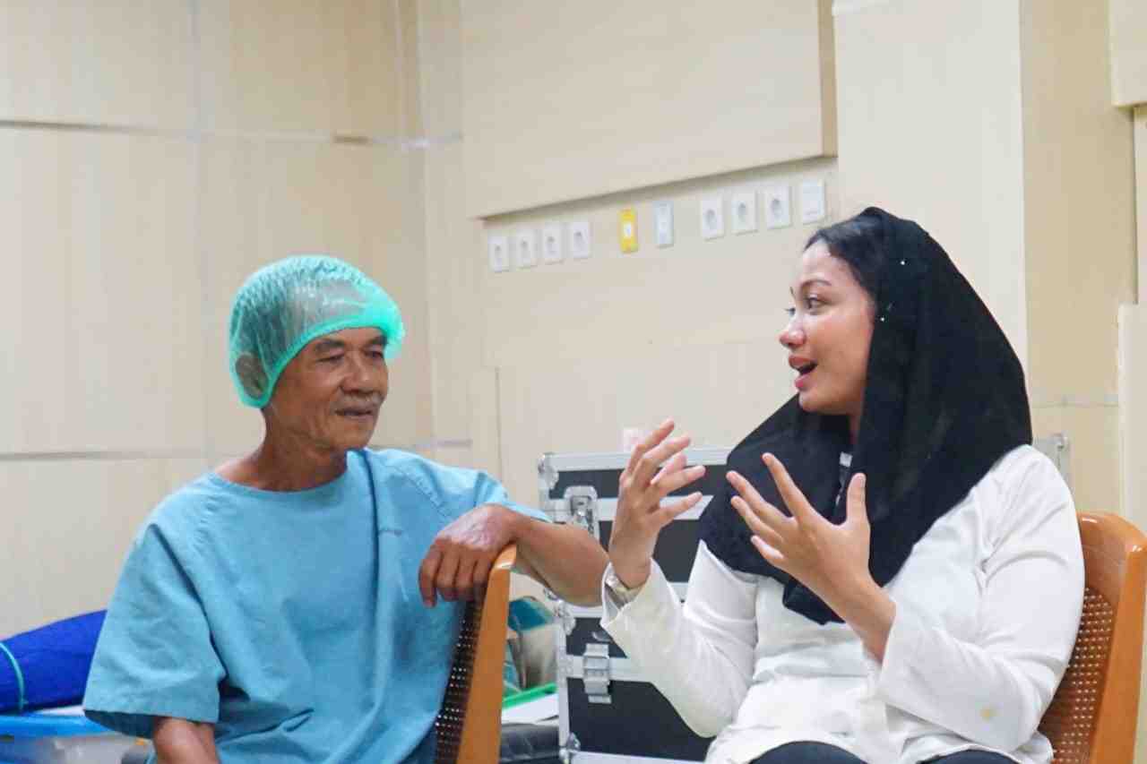 Pemkab Dharmasraya Gelar Operasi Katarak Gratis untuk Dukung Program 100 Hari Bupati