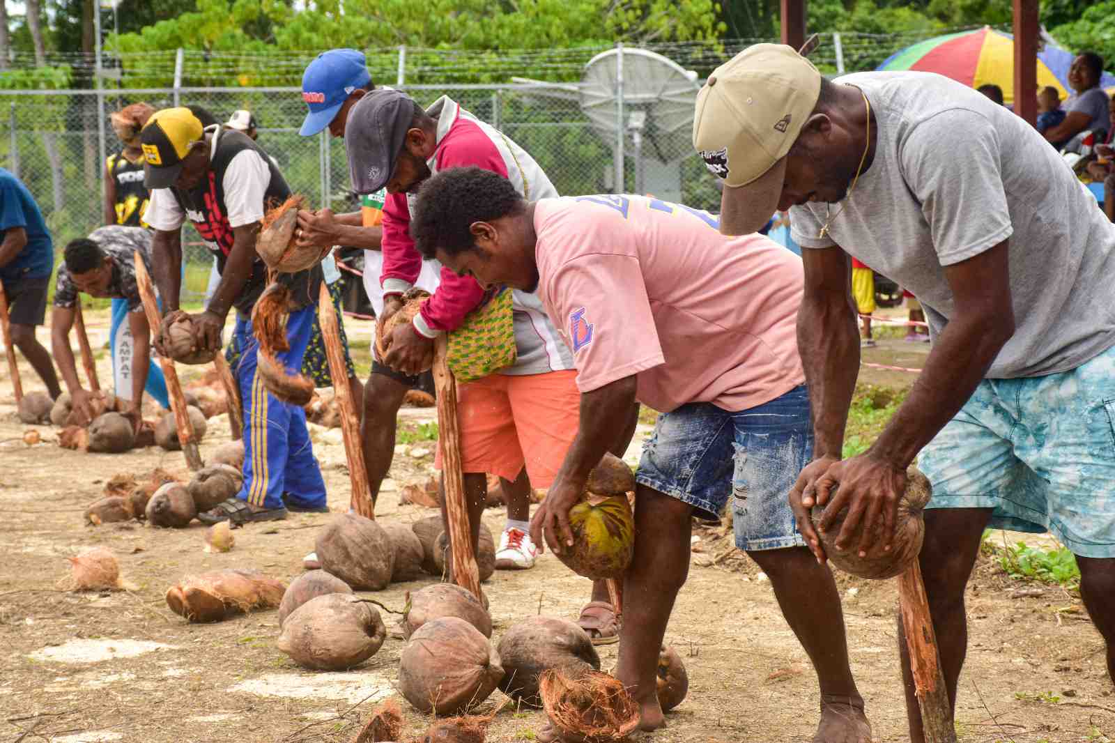 Bupati Raja Ampat Ajak Generasi Muda Lestarikan Budaya Lewat Olahraga Tradisional