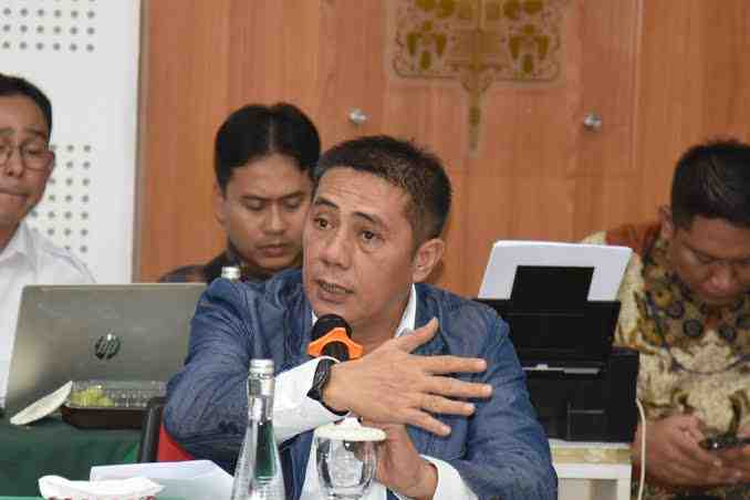 Iran Makin Rawan, Komisi I DPR Minta Evakuasi WNI Dipercepat via Jalur Darat