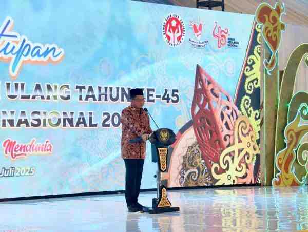 Mendagri Apresiasi Kiprah Perajin dalam Menjaga Ekonomi Nasional