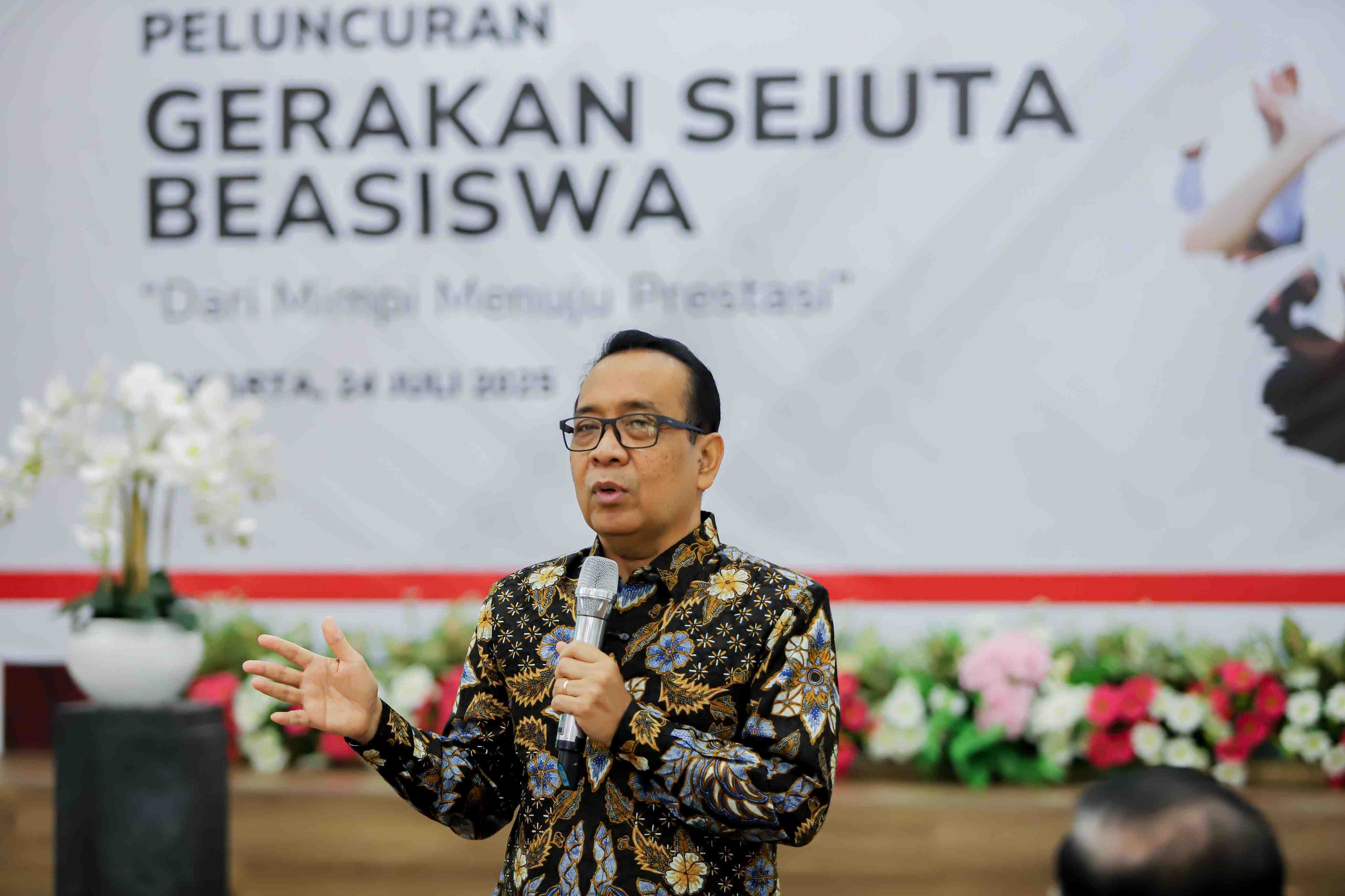 Menko PMK: The Gifted and The Talented Harus Diselamatkan lewat Akses Pendidikani5