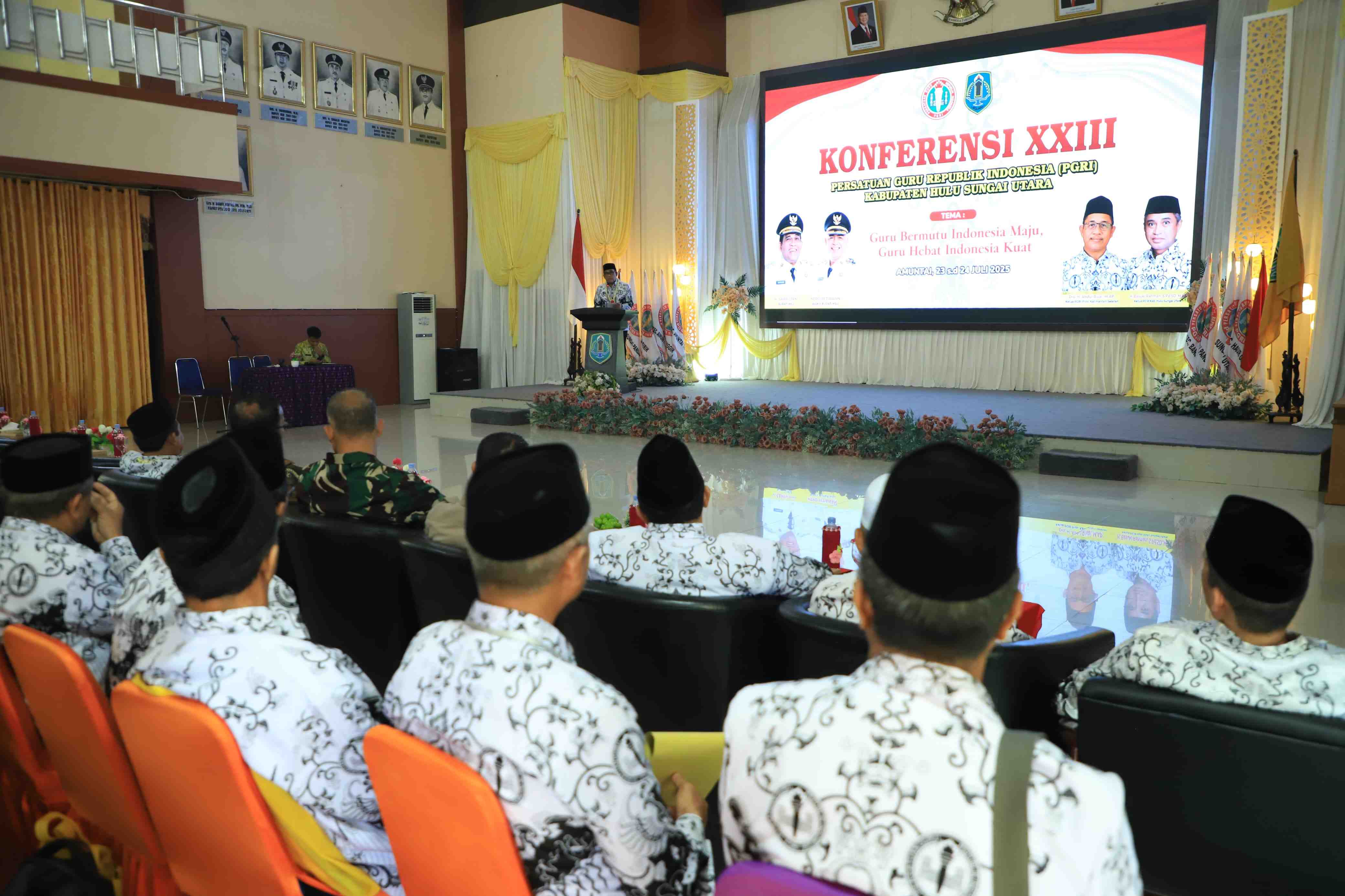 Bupati HSU Harap Konferensi PGRI Perkuat Peran Guru dalam Pembangunan SDM Berkualitas