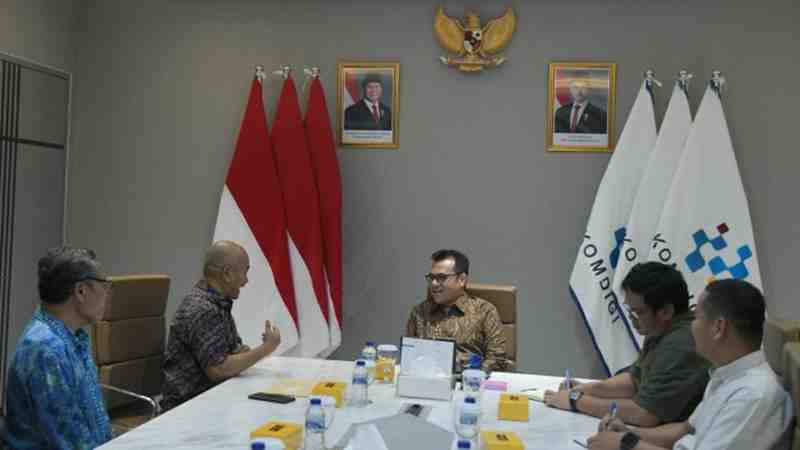 Wamenkomdigi Dukung Inisiatif Rekonsiliasi PWI Jelang Kongres  