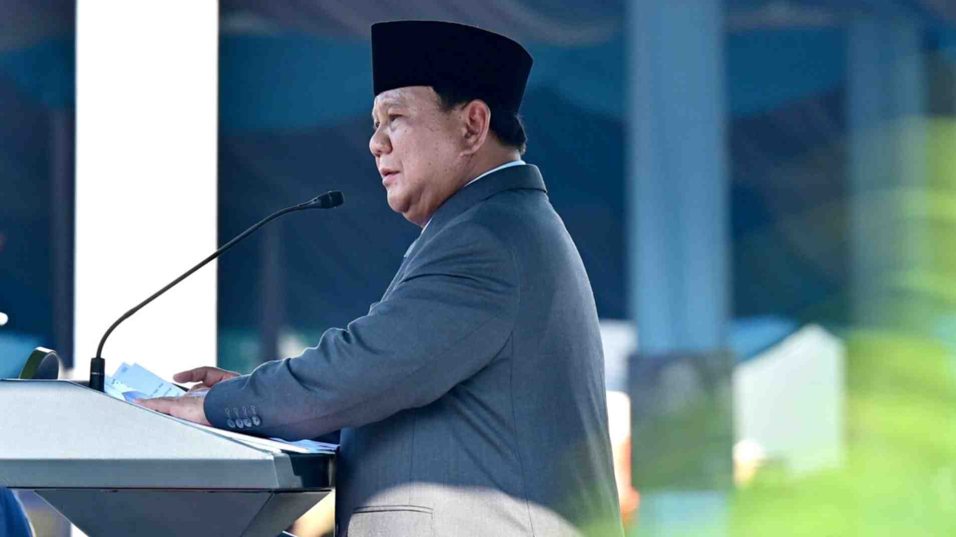 Presiden: Tentara dan Polisi Harus Menjadi Anak Kandung Rakyat