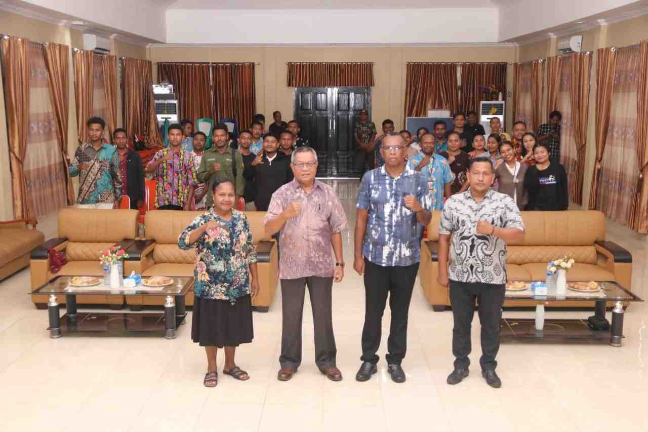 Raja Ampat Gelar Pelatihan Suvenir,  Dorong Wirausaha Muda Kreatif dan Angkat Citra Lokal 