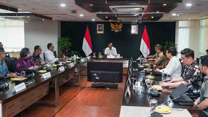 [SIARAN PERS] Komdigi Gandeng PPATK Blokir Rekening Putus Mata Rantai Judol