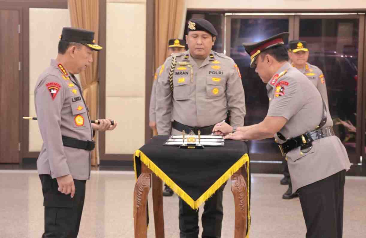 Kapolri Lantik Komjen Dedi Prasetyo sebagai Wakapolri