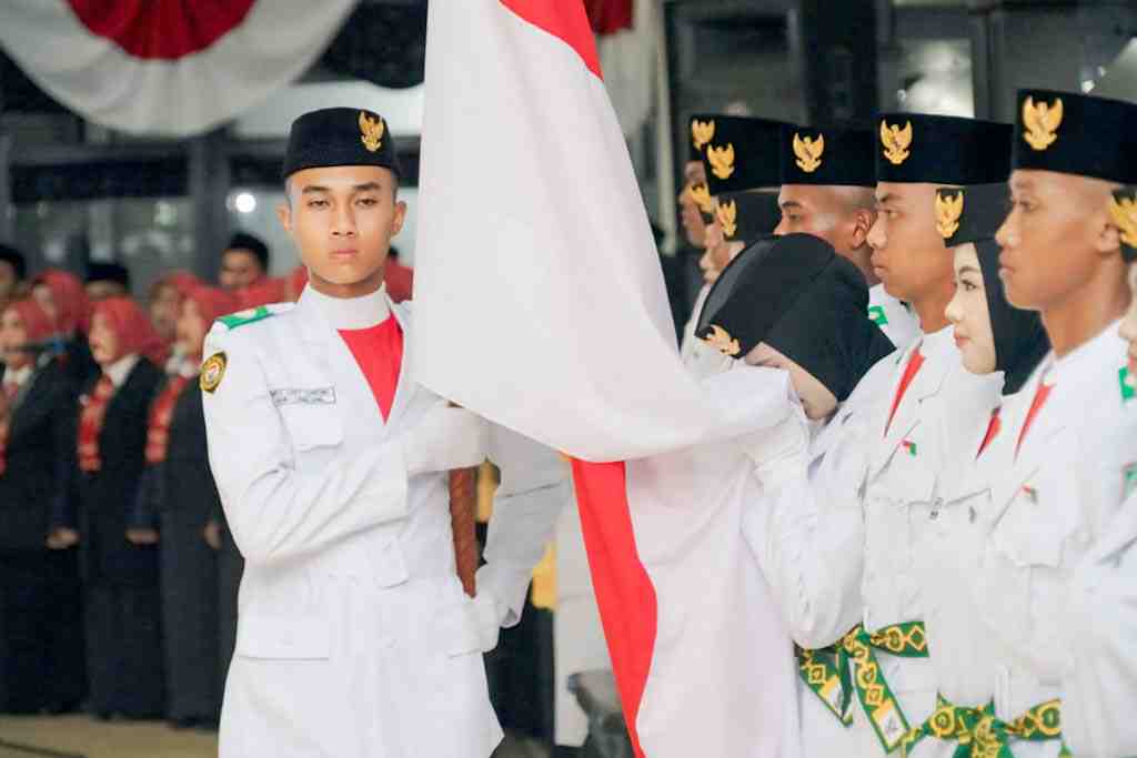 Bupati Lumajang: Paskibraka Bukan Sekadar Tugas, Tapi Bekal Kepemimpinan
