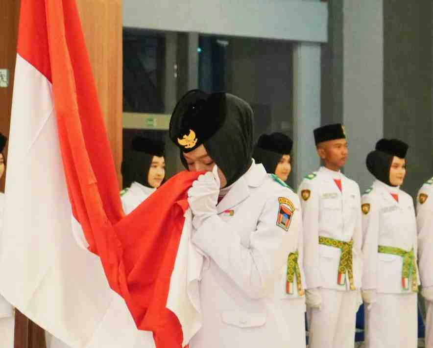 Viersha Aura Fania, Wajah Muda Padang di Barisan Paskibraka HUT ke-80 RI