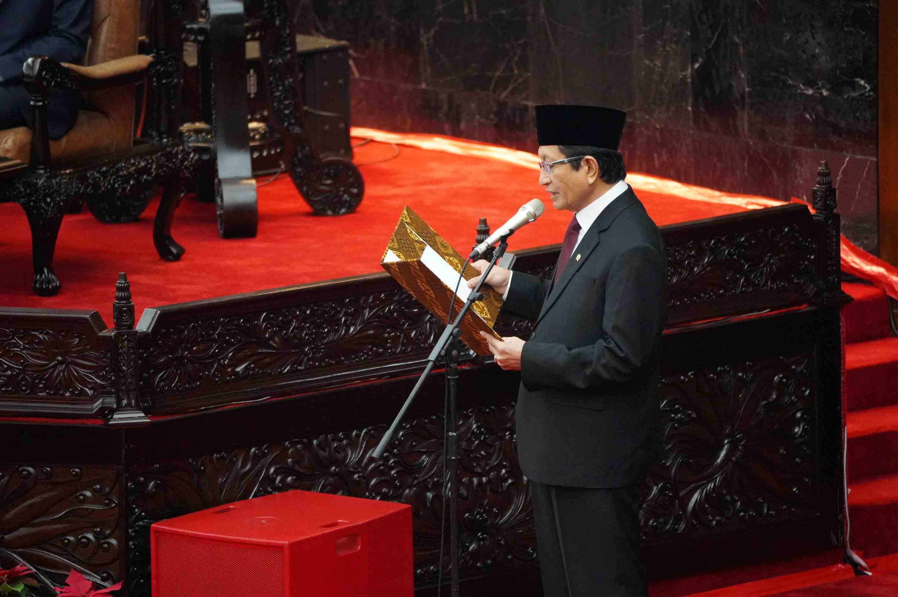 Doa Menembus Langit di Parlemen: Ketika Sidang Dimulai dengan Seruan Moral dan Harapan Bangsa