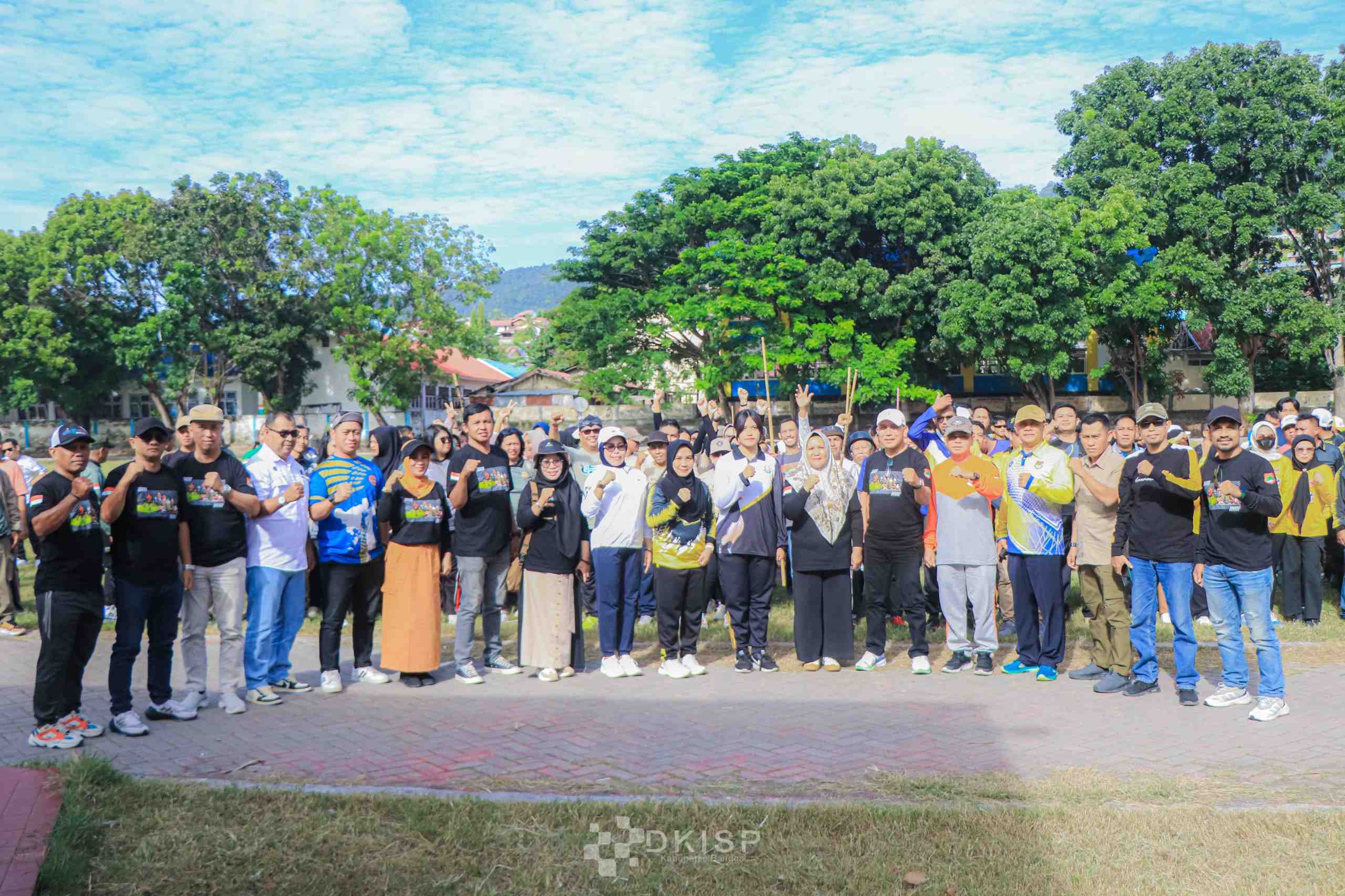 Ratusan Peserta Meriahkan Lomba Olahraga Tradisional HUT RI ke-80 di Kabupaten Banggai