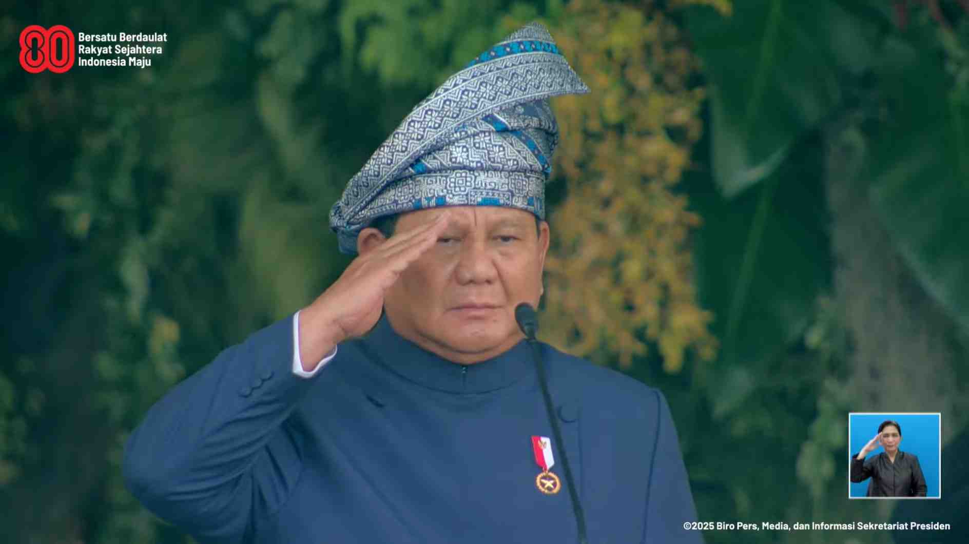 Tuntas, Rangkaian HUT ke-80 RI Ditutup dengan Penurunan Bendera Merah Putih