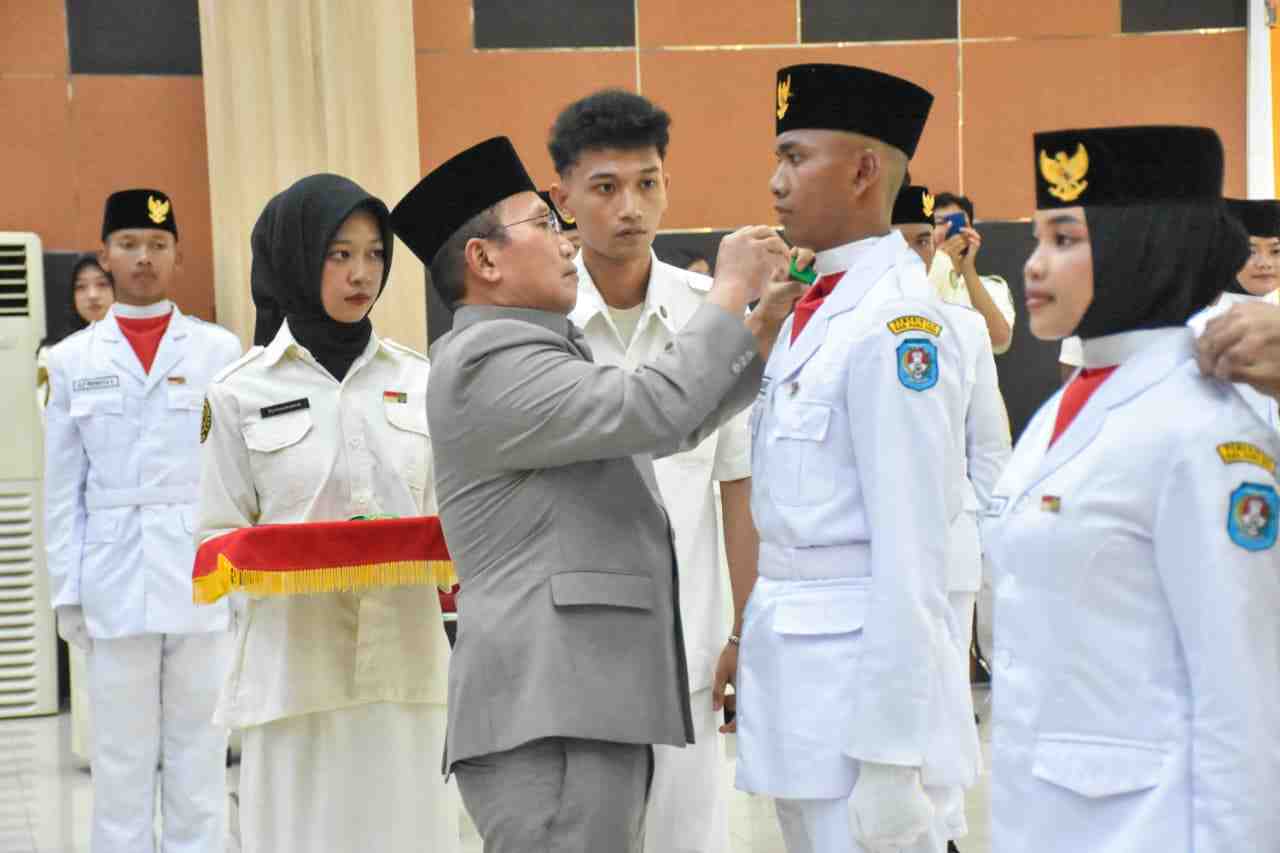 Jelang HUT ke-80 RI, 28 Anggota Paskibraka Kubu Raya Resmi Dikukuhkan