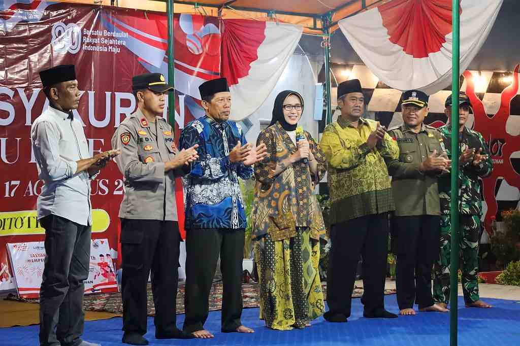 Bunda Indah Ajak Warga Ditotrunan Kompak Jaga Keamanan, Modal Bangun Lumajang Maju