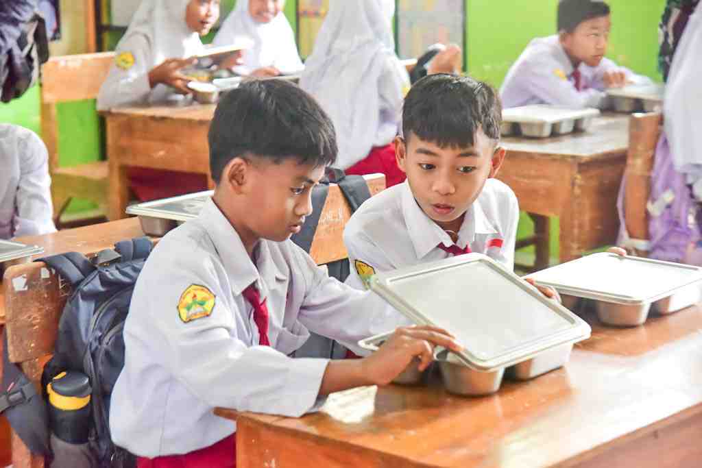 Respons Cepat Pemda Kunci Keberhasilan Program MBG di Lumajang