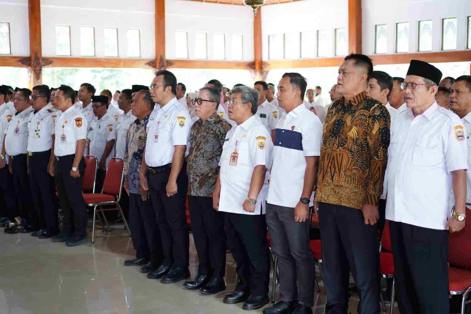 Bupati Sragen  Kukuhkan Pengurus  PRAJA Sragen Periode 2025-2030