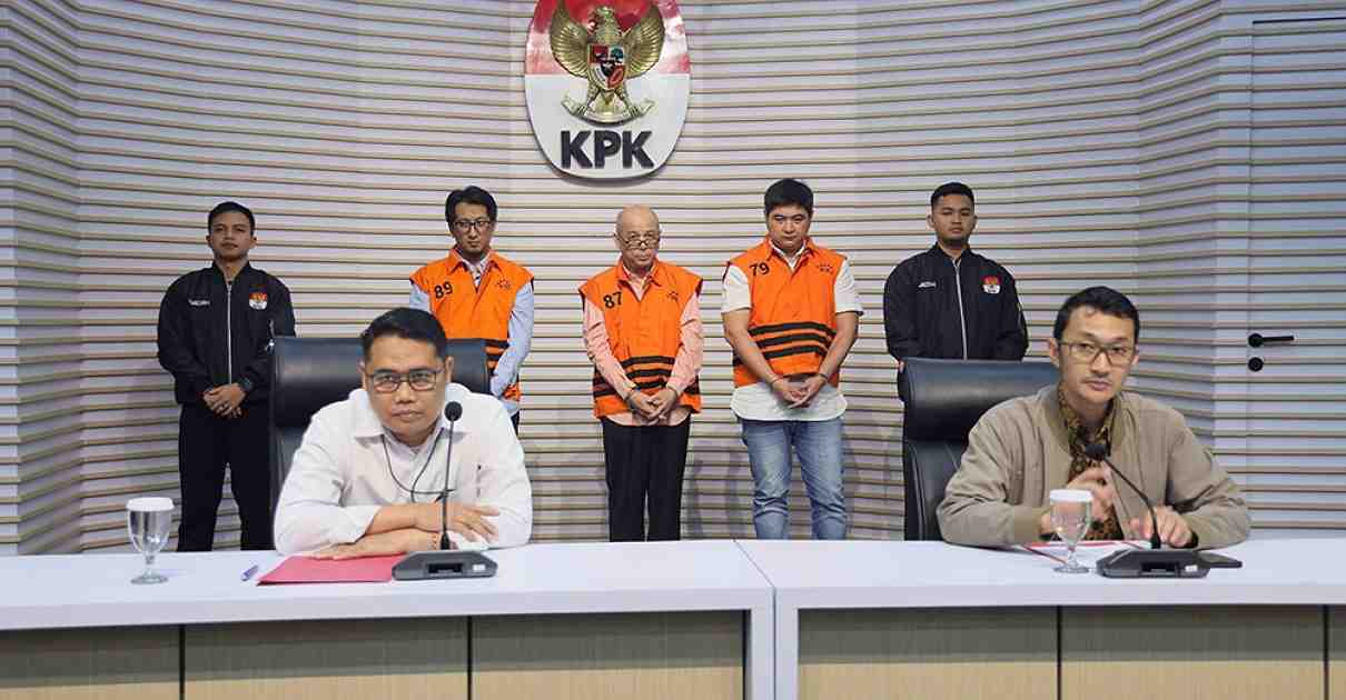 KPK Tahan Tiga Tersangka Kasus Korupsi Pengadaan Katalis Pertamina