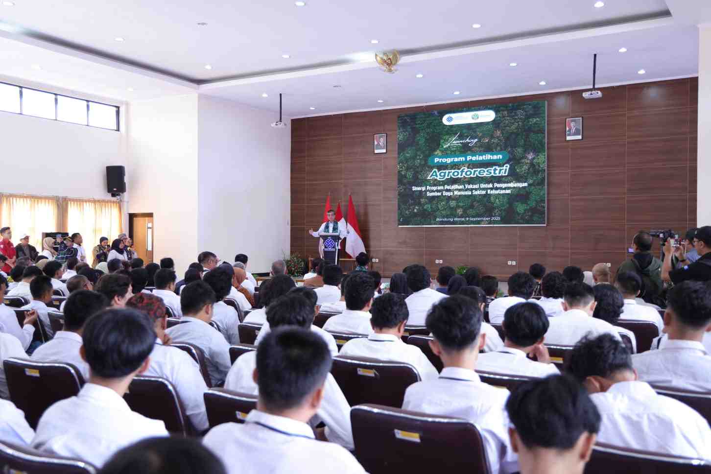Menaker Dorong Masyarakat Kuasai Agroforestri untuk Ekonomi Berkelanjutan