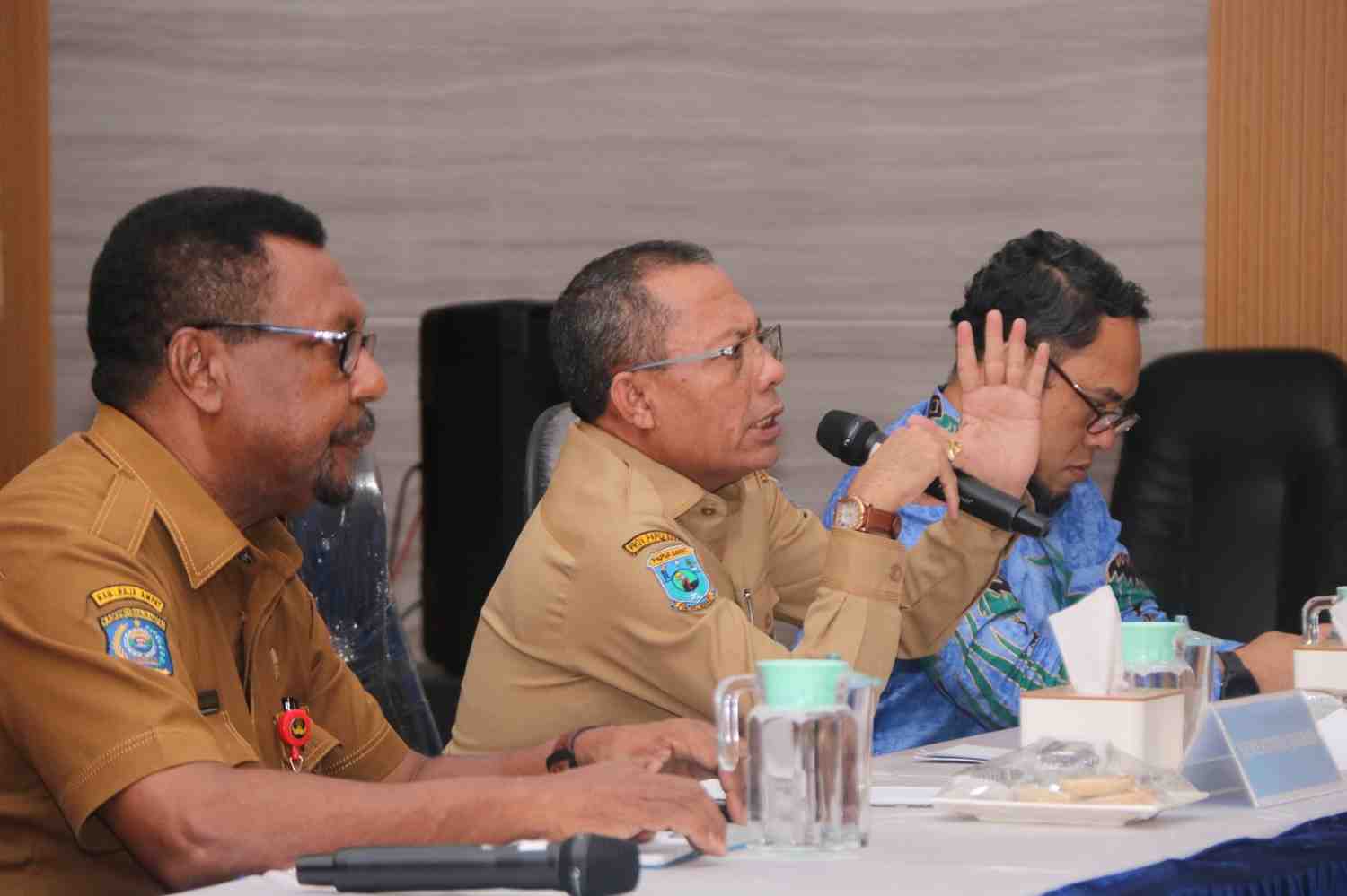 Sekda Raja Ampat Minta OPD Konsisten dalam Penyusunan Renstra 