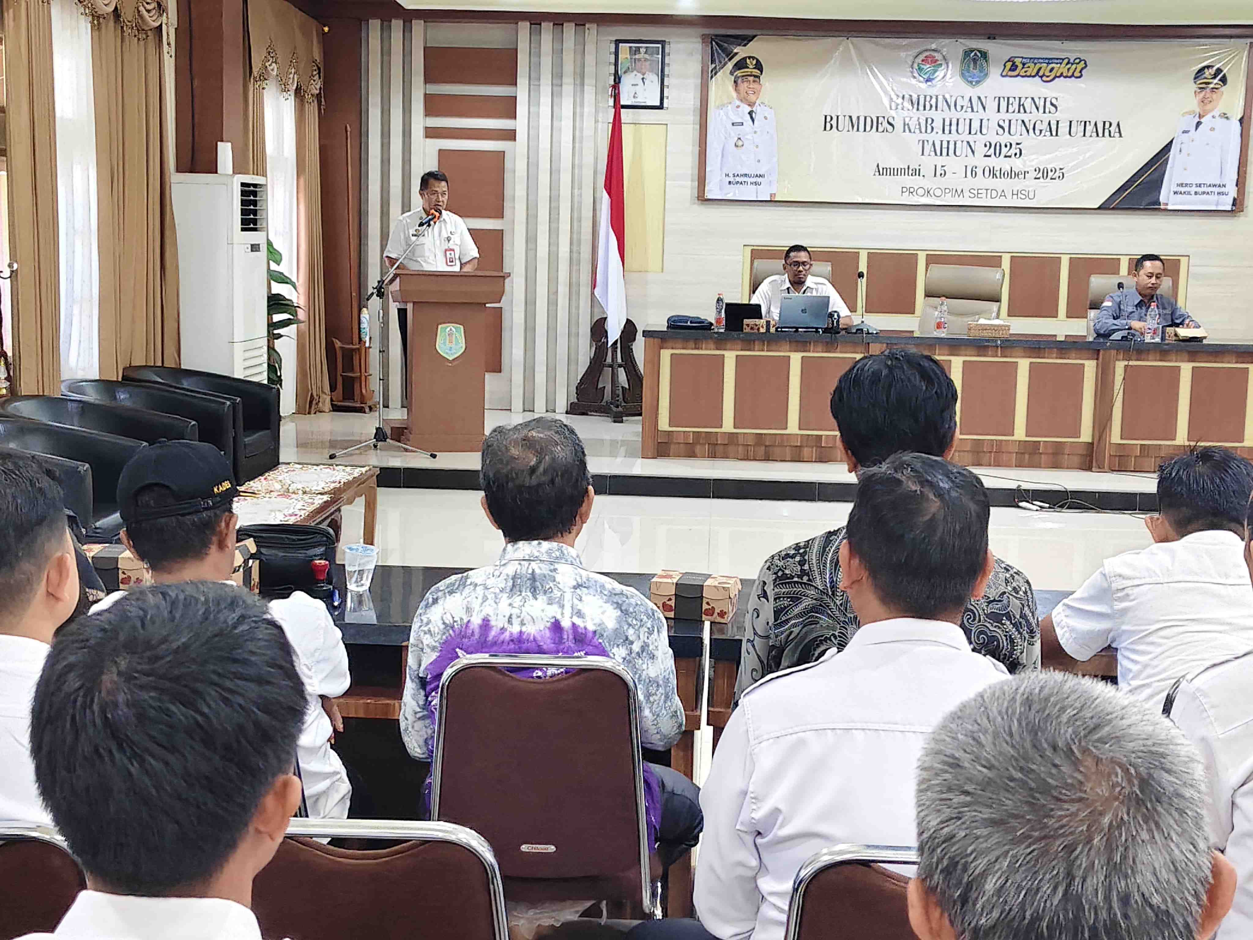 Sekda HSU Buka Bimtek Penguatan Kelembagaan BUMDes