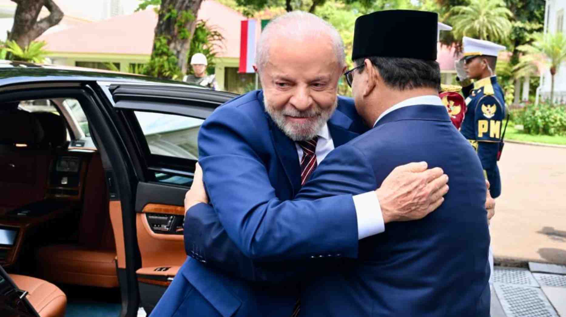 Meriah! Presiden Brasil Disambut Hangat di Istana Merdeka