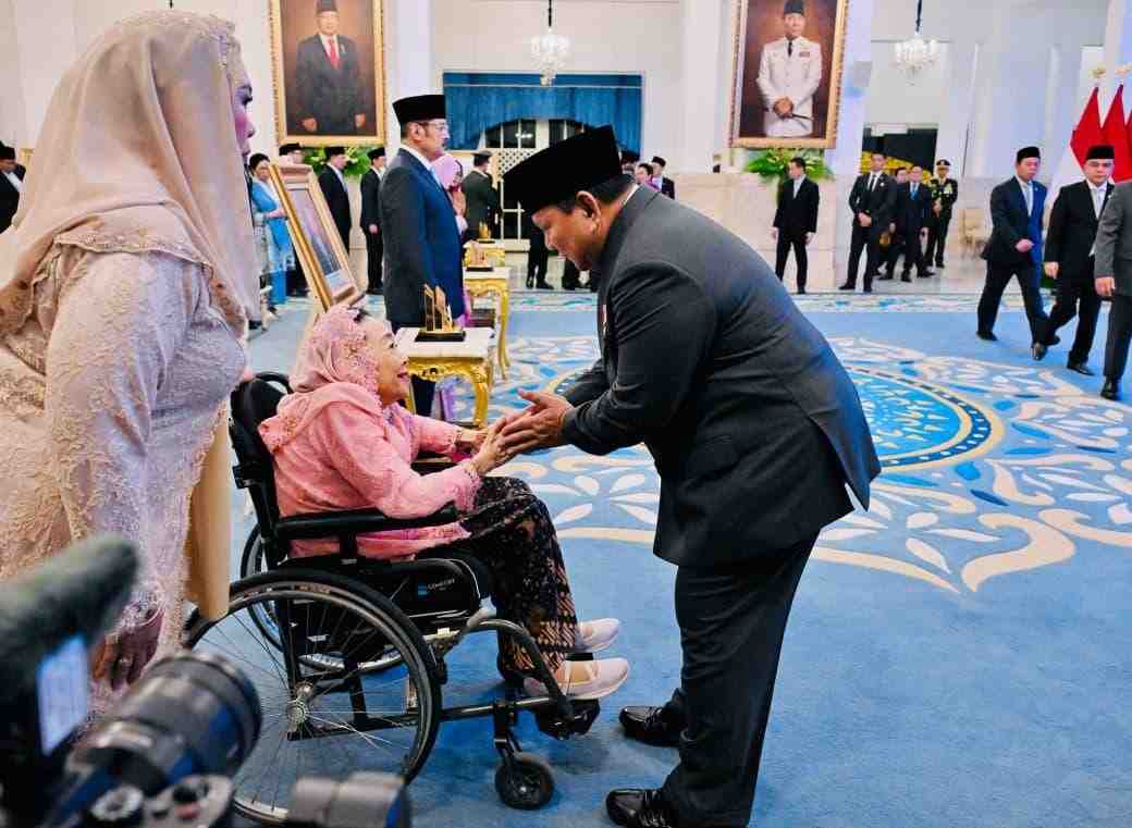 Momen Mengharukan di Istana, Keluarga Penerima Gelar Pahlawan Nasional Kenang Perjuangan Leluhur