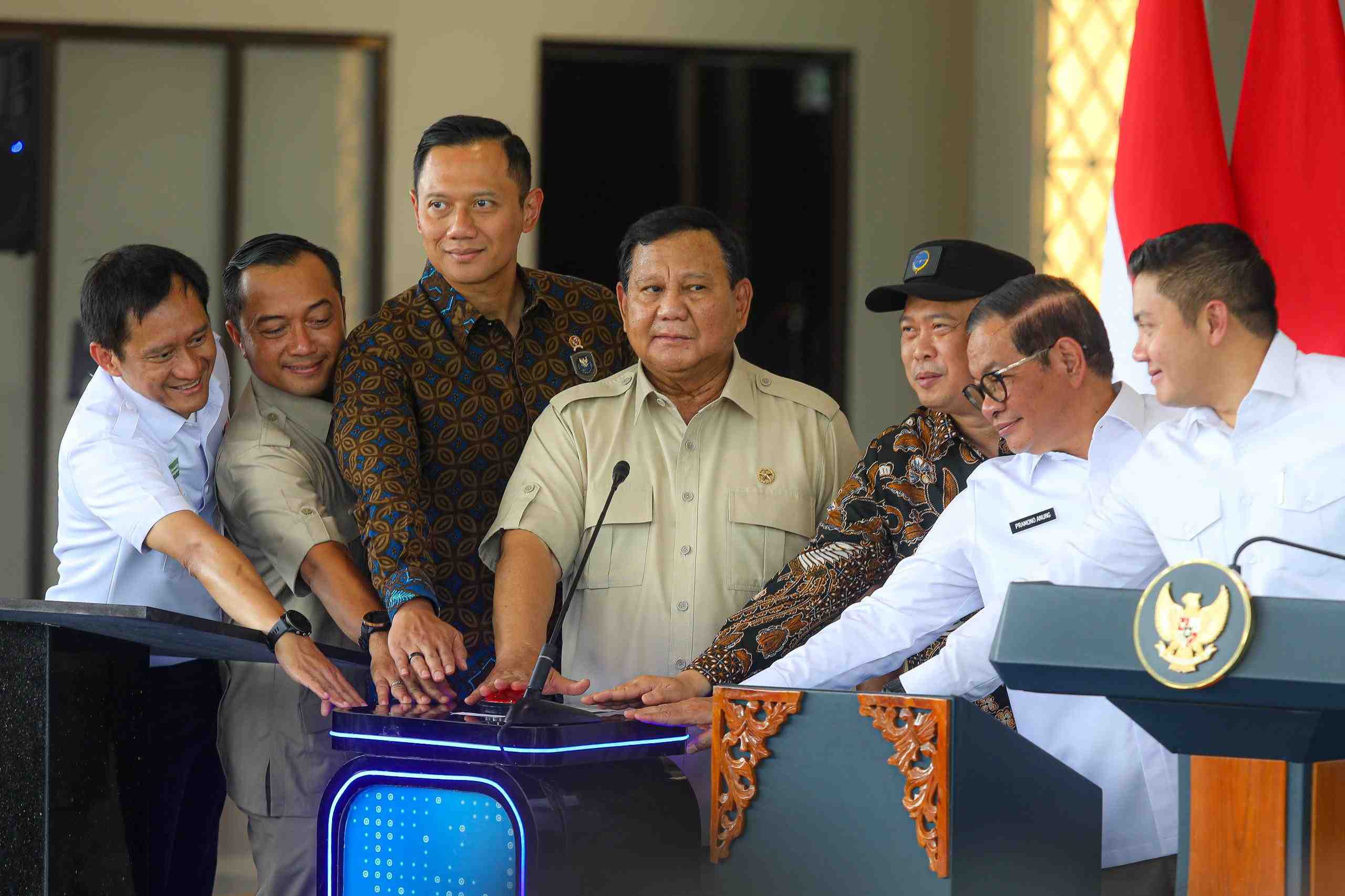 Presiden Prabowo: Kereta Api adalah Fondasi Kehidupan Masyarakat Modern