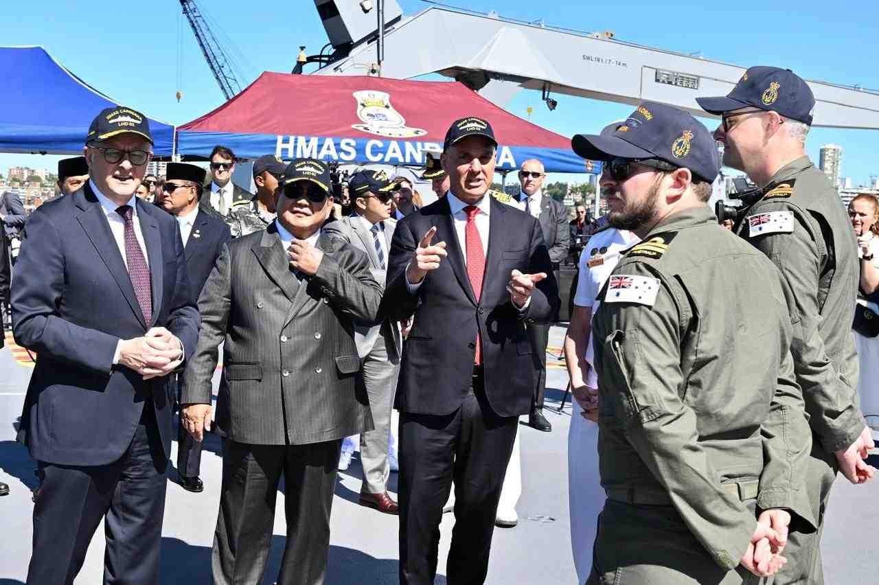 Presiden Prabowo Tinjau Kapal HMAS Canberra, Simbol Penguatan Pertahanan RI-Australia
