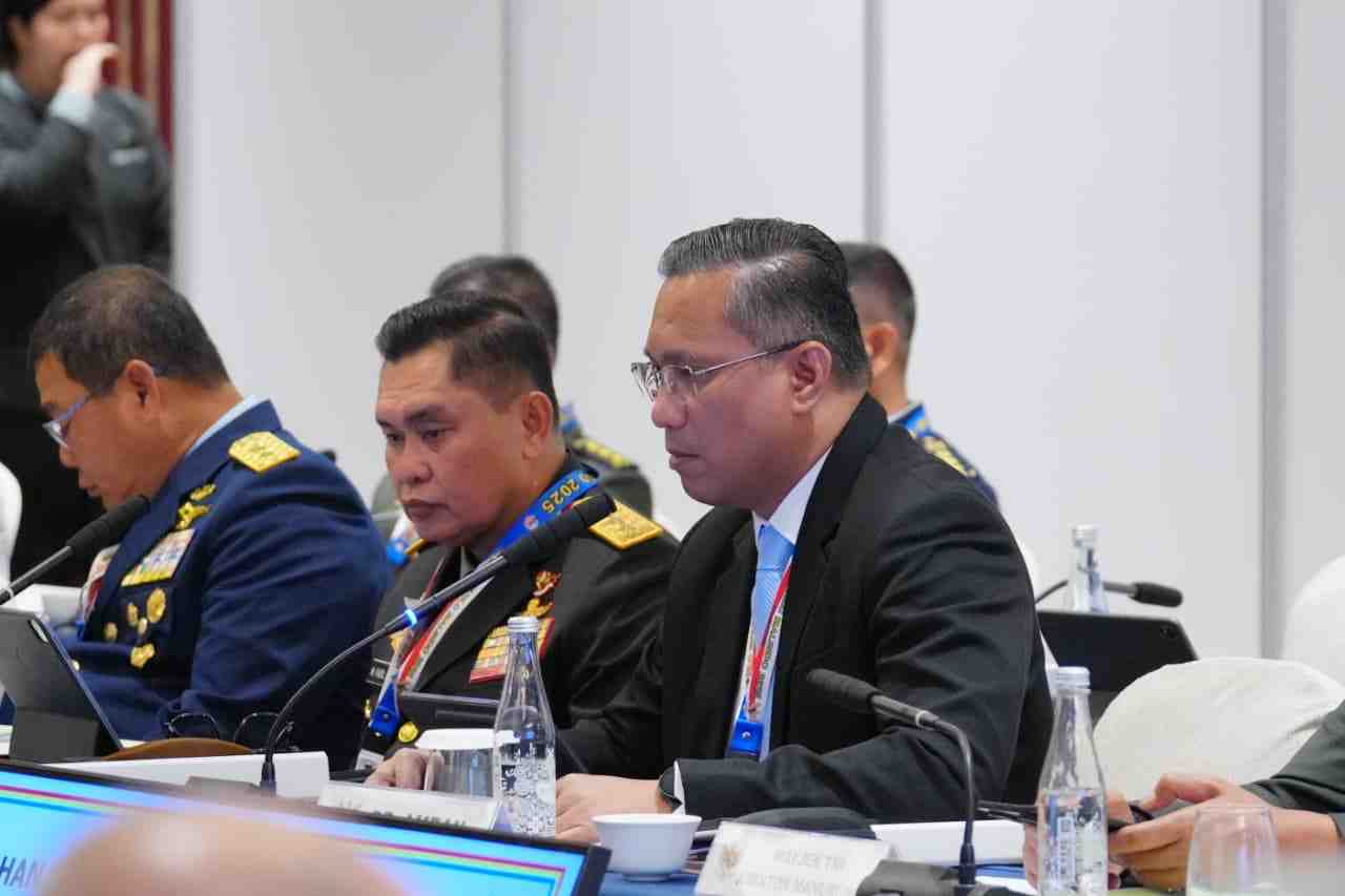 Ditjen Bina Adwil Bahas Penguatan Program Perbatasan di Forum HLC MALINDO 2025