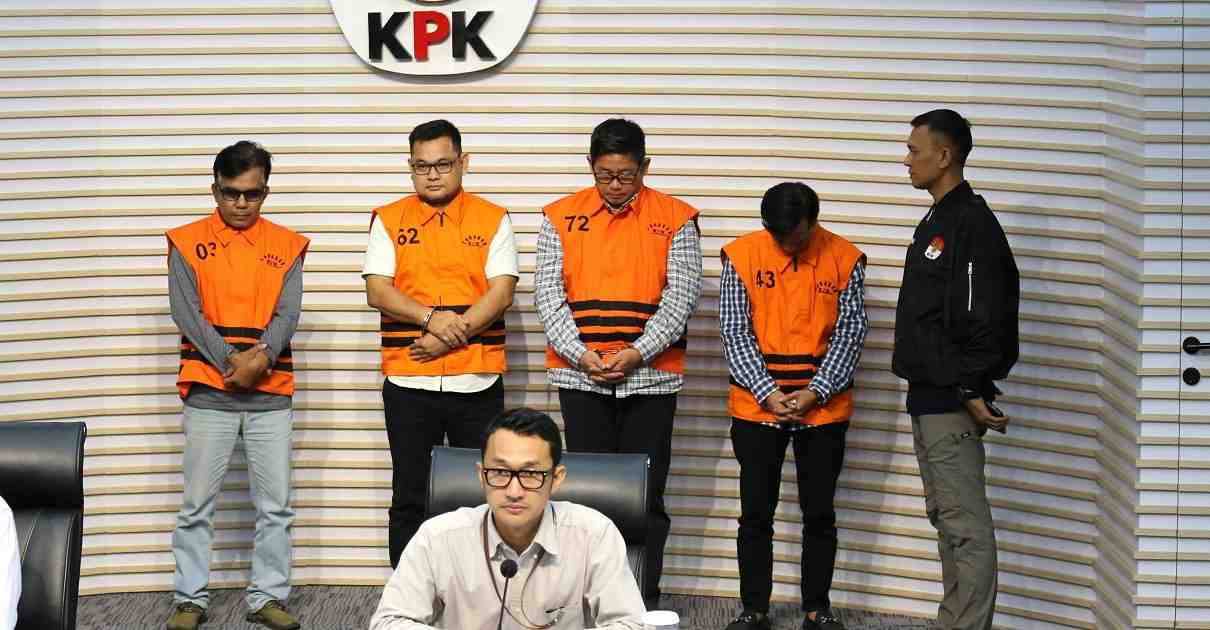 KPK Tahan Empat Tersangka Baru dalam Kasus Suap Proyek PUPR OKU